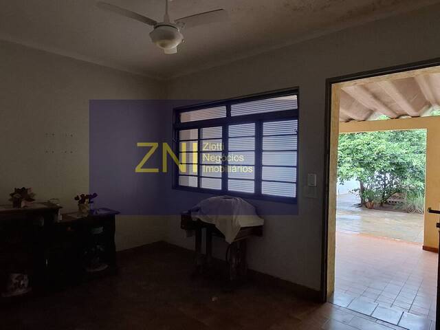 #1556 - Casa para Venda em Ribeirão Preto - SP - 3