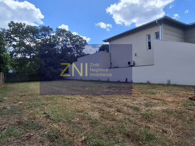 #1432 - Terreno em Condomínio para Venda em Rifaina - SP