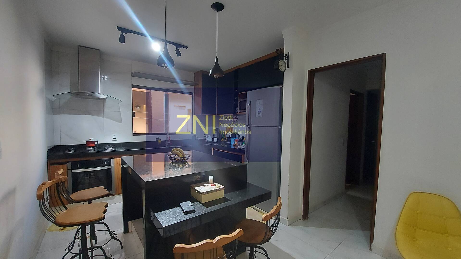 Casa, 3 quartos, 248 m² - Foto 6