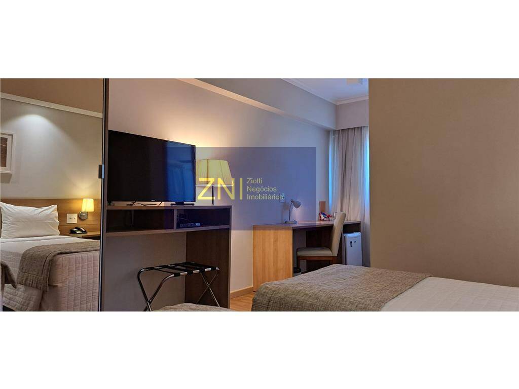 Apartamento, 1 quarto, 27 m² - Foto 2