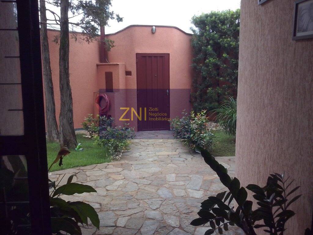 Casa, 3 quartos, 250 m² - Foto 2