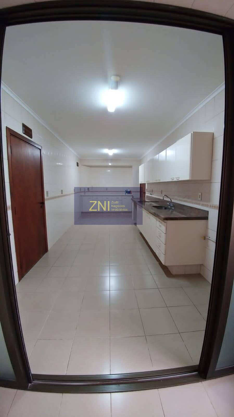 Apartamento, 3 quartos, 188 m² - Foto 7