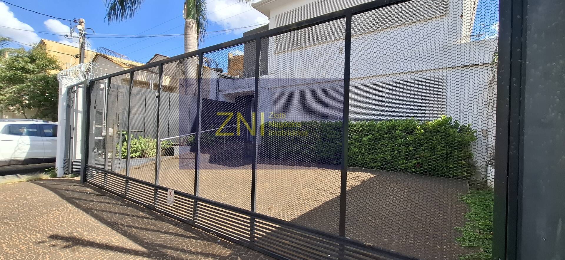 Casa, 8 quartos, 345 m² - Foto 1