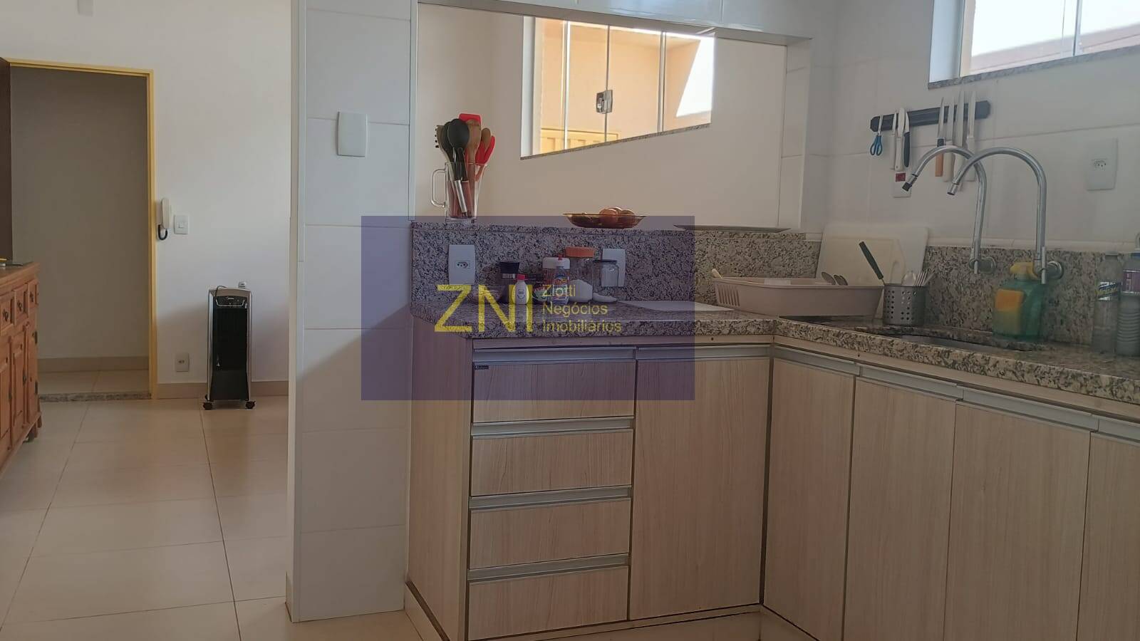 Casa, 3 quartos, 300 m² - Foto 12