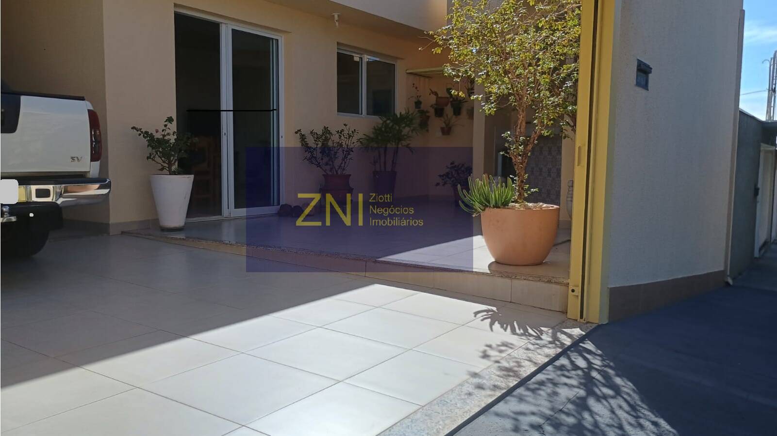 Casa, 3 quartos, 300 m² - Foto 2