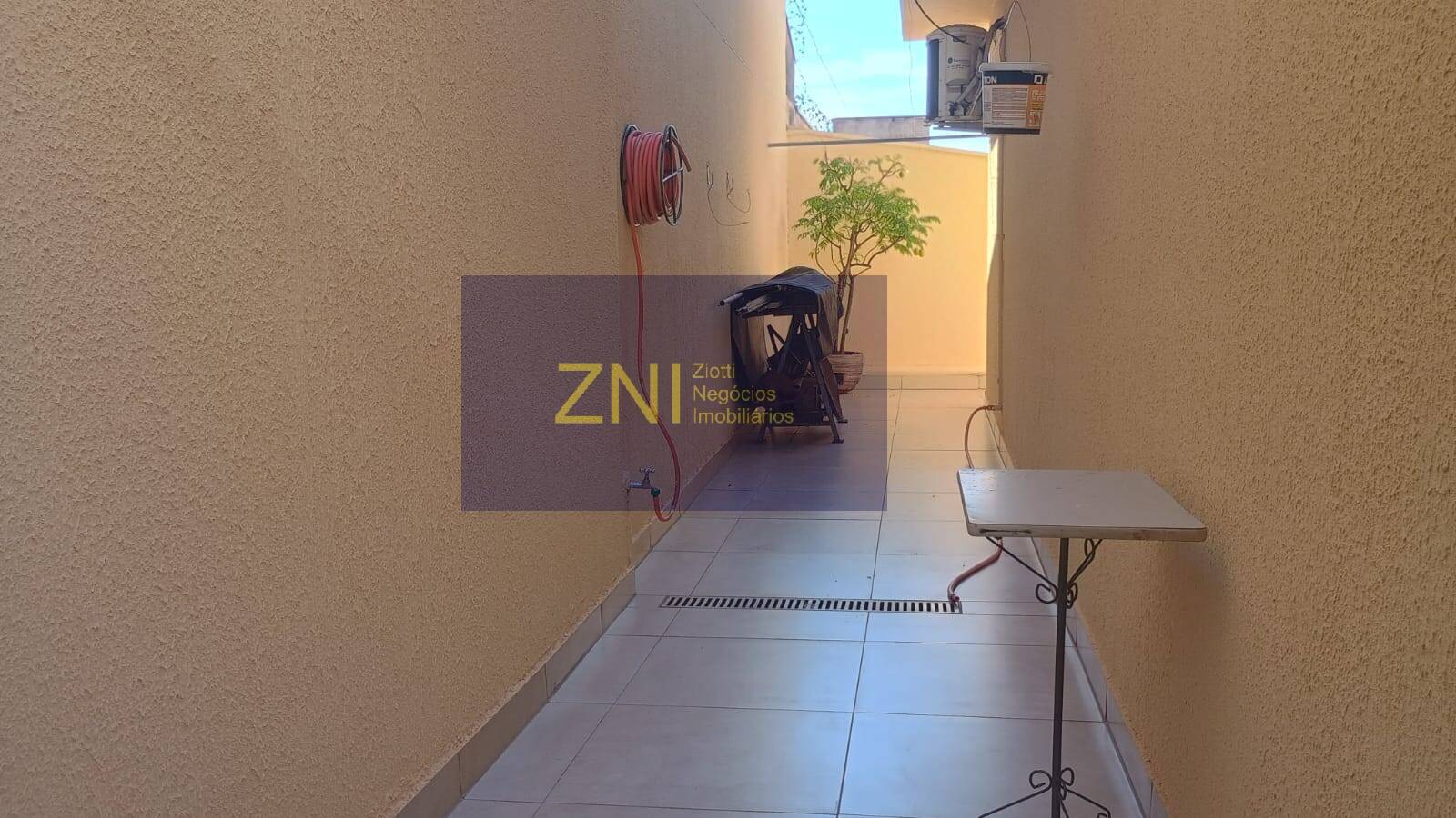 Casa, 3 quartos, 300 m² - Foto 28