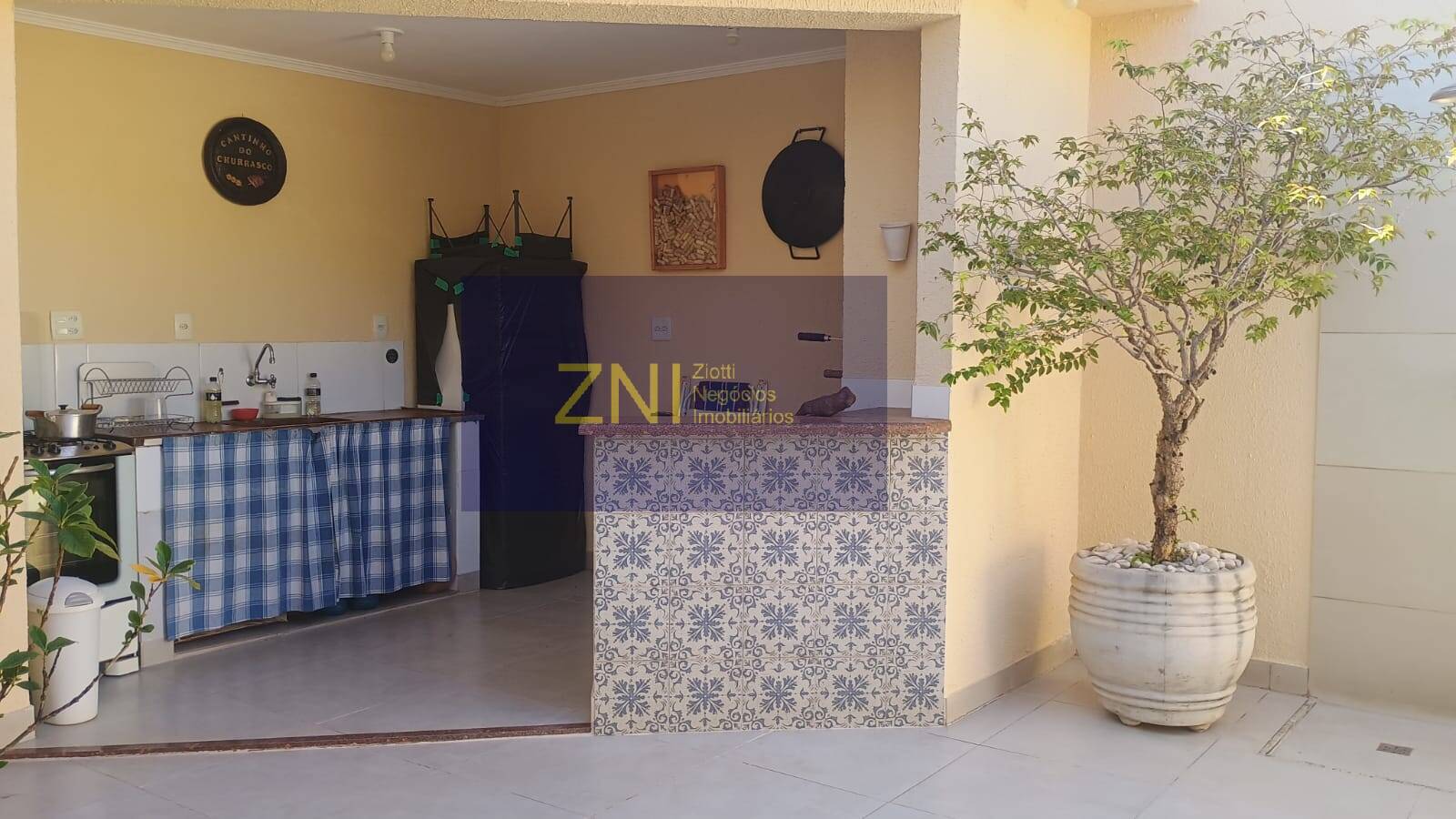 Casa, 3 quartos, 300 m² - Foto 23