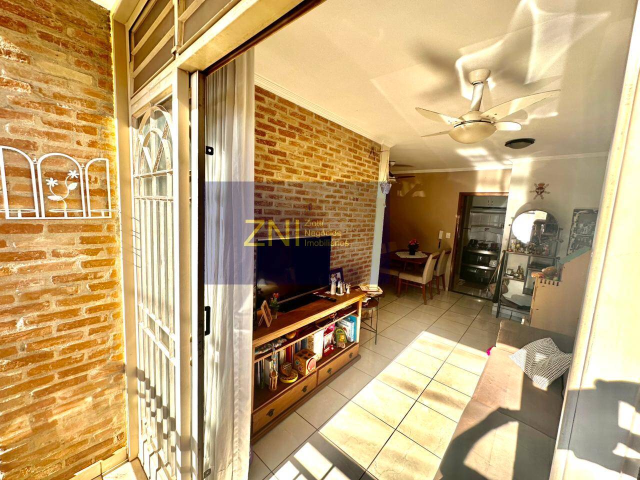 Apartamento, 3 quartos, 77 m² - Foto 2