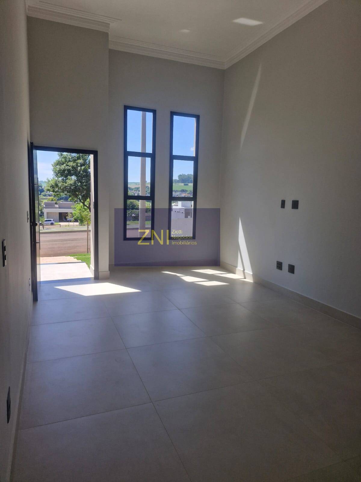Casa, 3 quartos, 250 m² - Foto 2