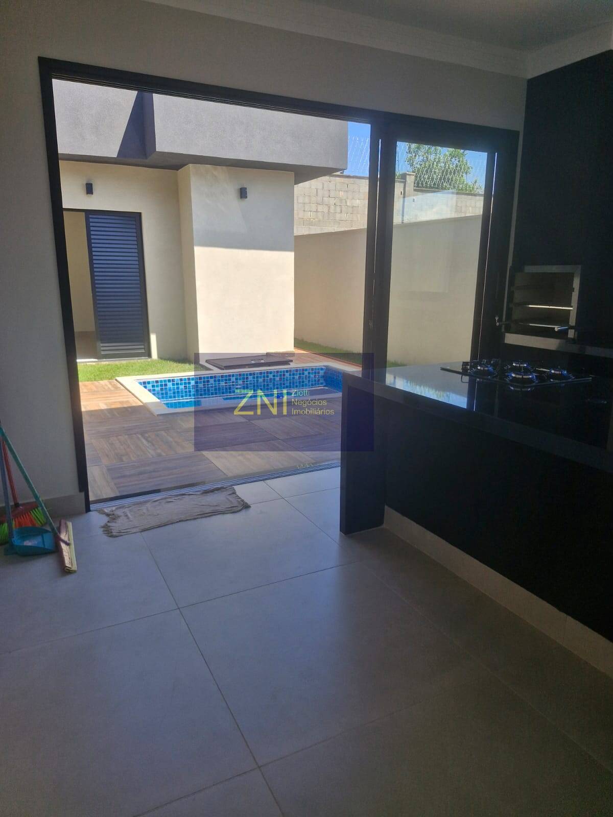 Casa, 3 quartos, 250 m² - Foto 9
