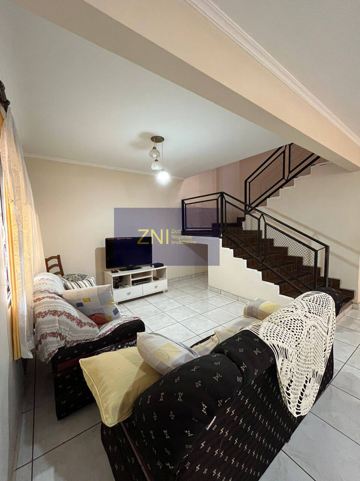 Casa, 4 quartos, 280 m² - Foto 3