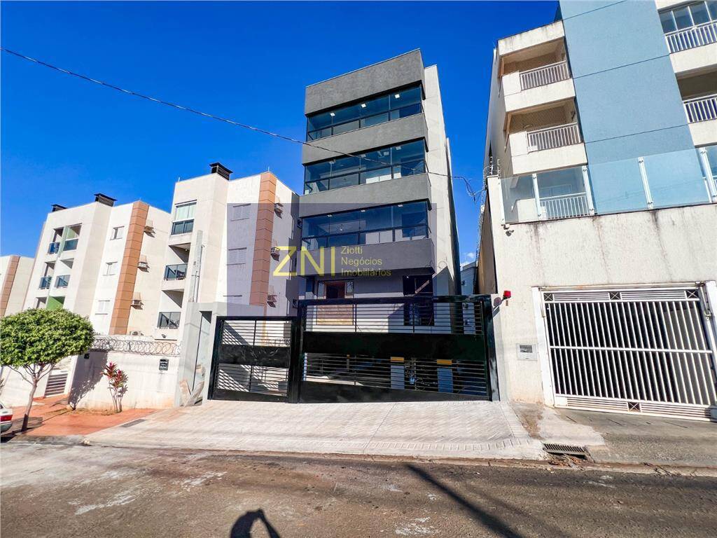 Apartamento, 3 quartos, 92 m² - Foto 2