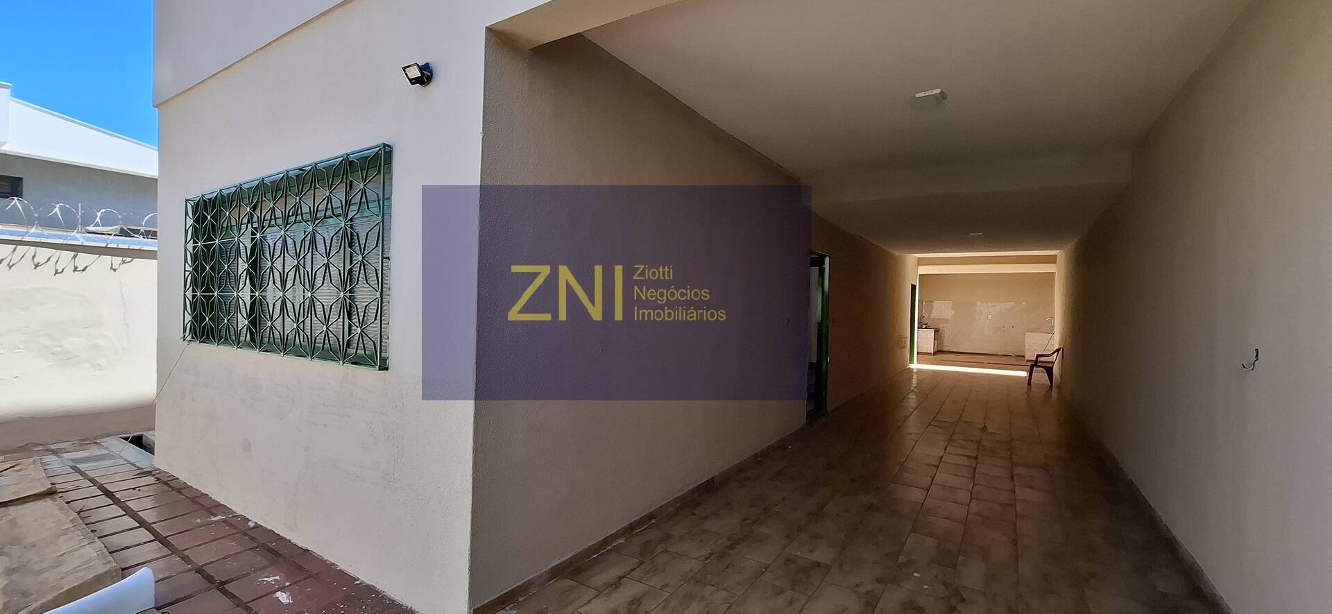 Casa, 5 quartos, 270 m² - Foto 2