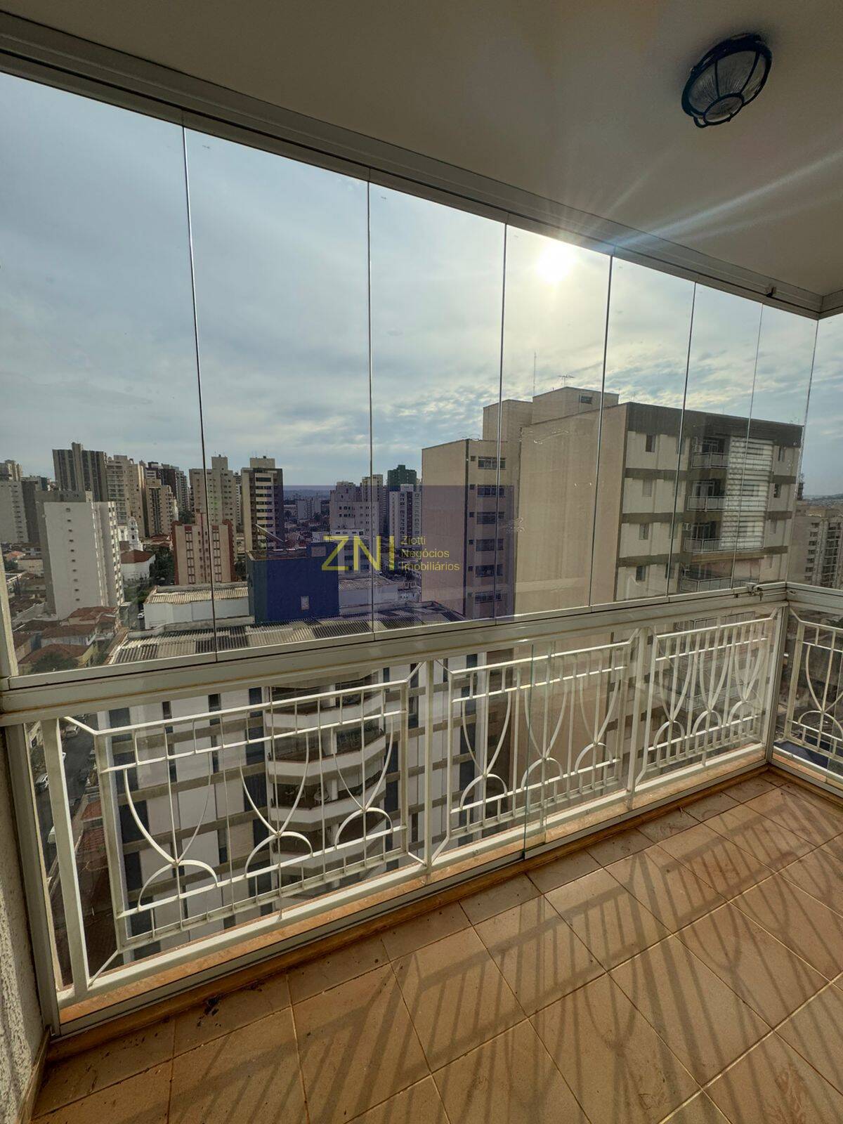 Apartamento, 3 quartos, 134 m² - Foto 3