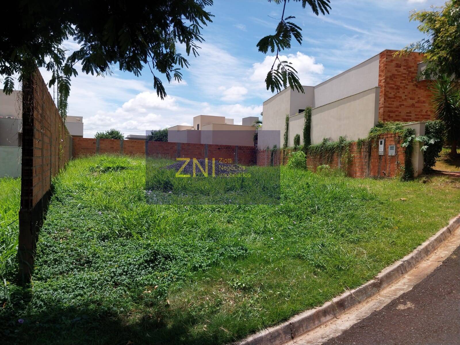 Terreno, 1030 m² - Foto 1