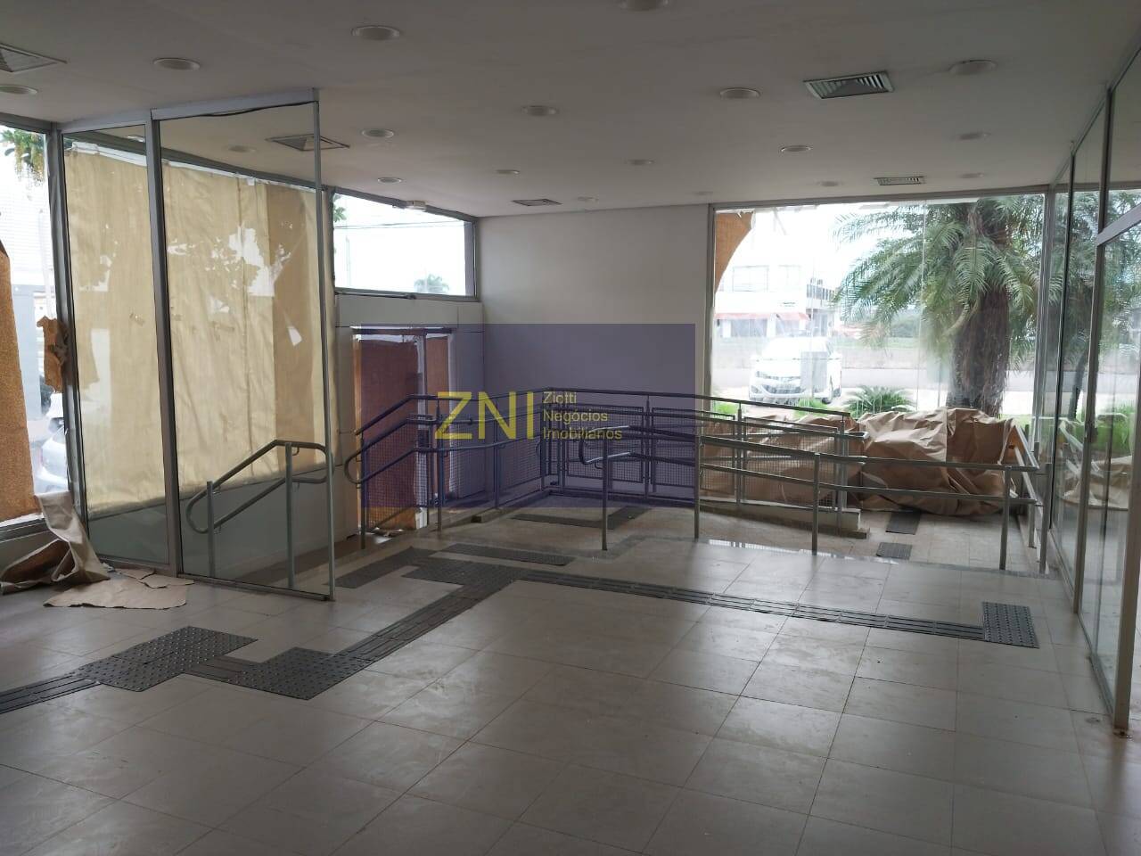 Prédio Inteiro, 1090 m² - Foto 2