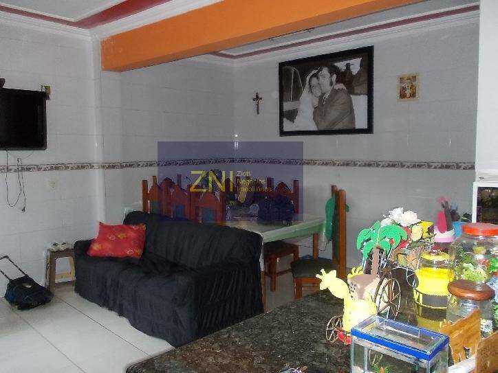 Casa, 3 quartos, 200 m² - Foto 4